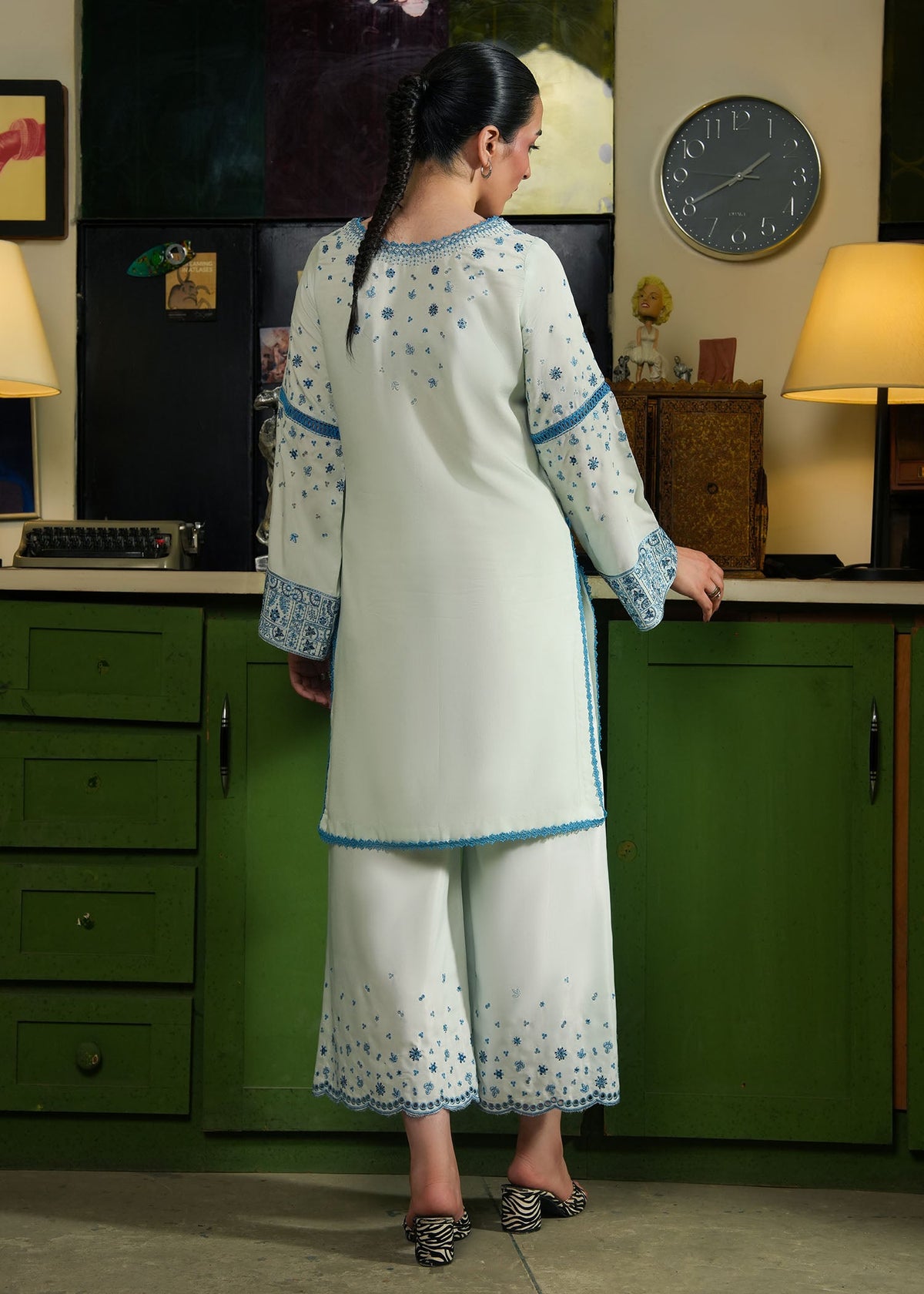 MSD-04 white blue embroidered outfit 03495