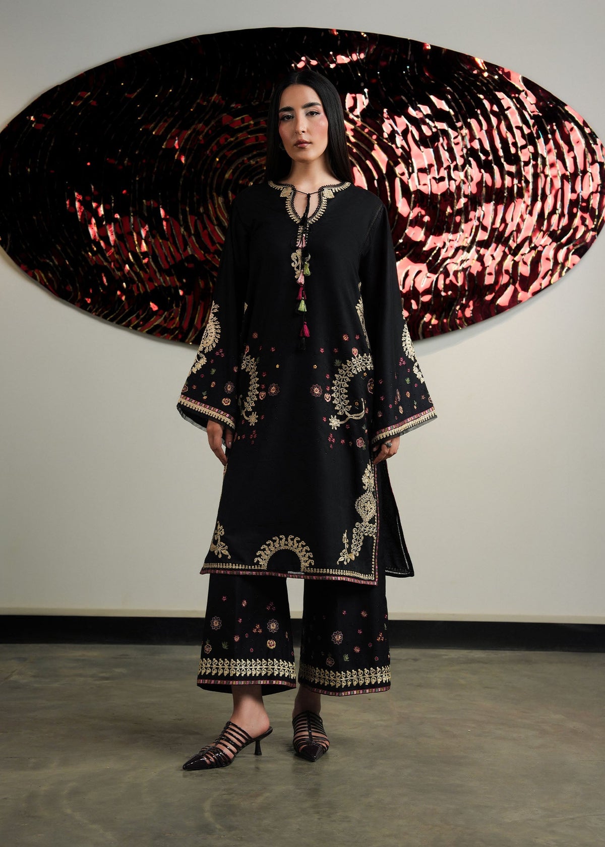 MSD-05 Autumn Pret black outfit 02405