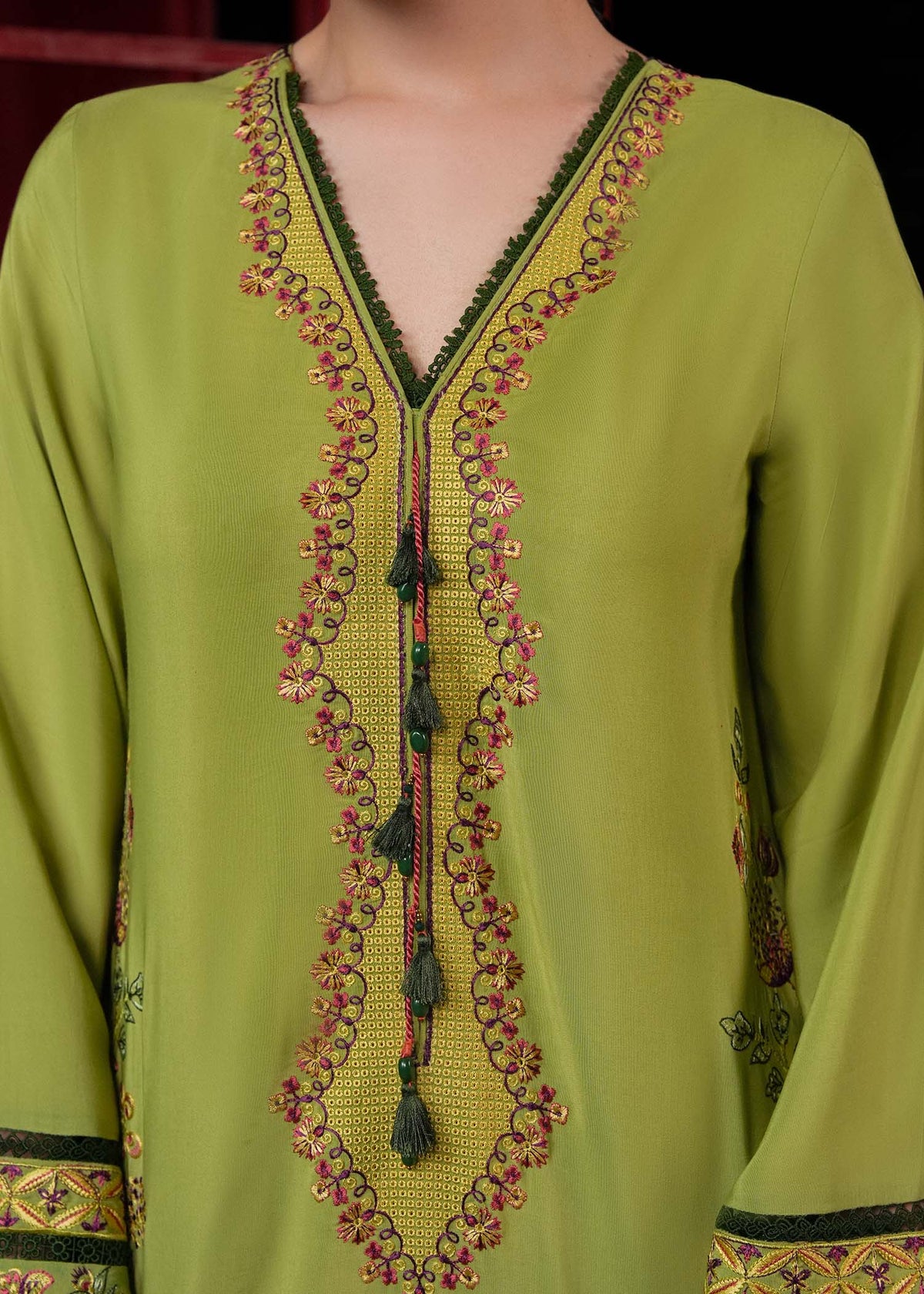 MSD-06 green outfit 03243